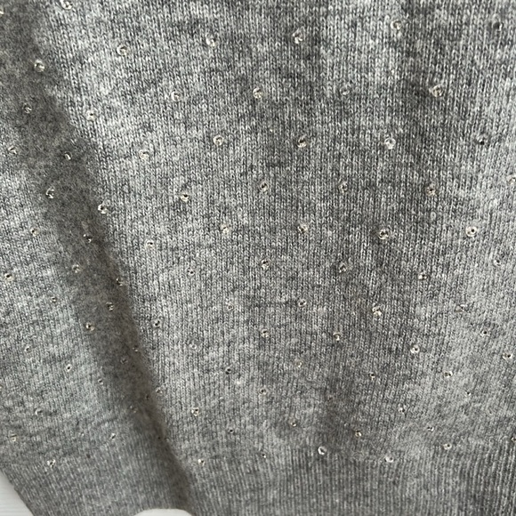Ladies Fossil size small sweater with crystal‎ like beads - Picture 5 of 15